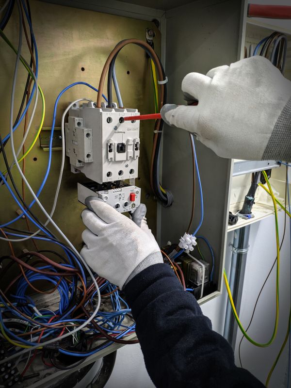 Electrical Panel Wiring in Pasadena, CA